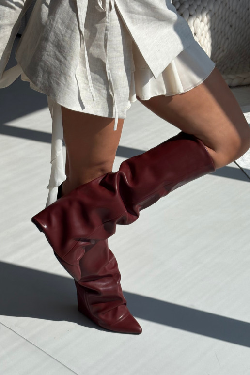 Pašildyti moteriški ilgaauliai batai su įsiūta cholewa ir kulniukais, bordo spalvos, Elivira Pašildyti moteriški ilgaauliai batai su įsiūta cholewa ir kulniukais, bordo spalvos, Elivira