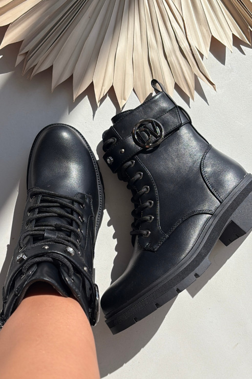 Moteriški pašiltinti darbiniai kulkšnies batai su puošniomis detalėmis, juodos spalvos, Talyssa Moteriški pašiltinti darbiniai kulkšnies batai su puošniomis detalėmis, juodos spalvos, Talyssa