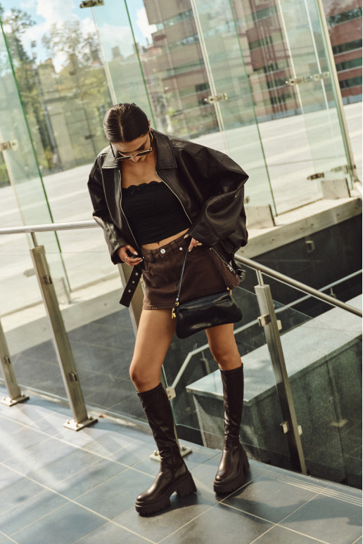 Moteriški ilgaauliai batai ant masyvių kulnų ir platformos įsispiriamo modelio rudos spalvos Florinne