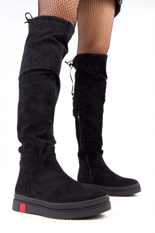 Juodi batai ant platformos Barissa