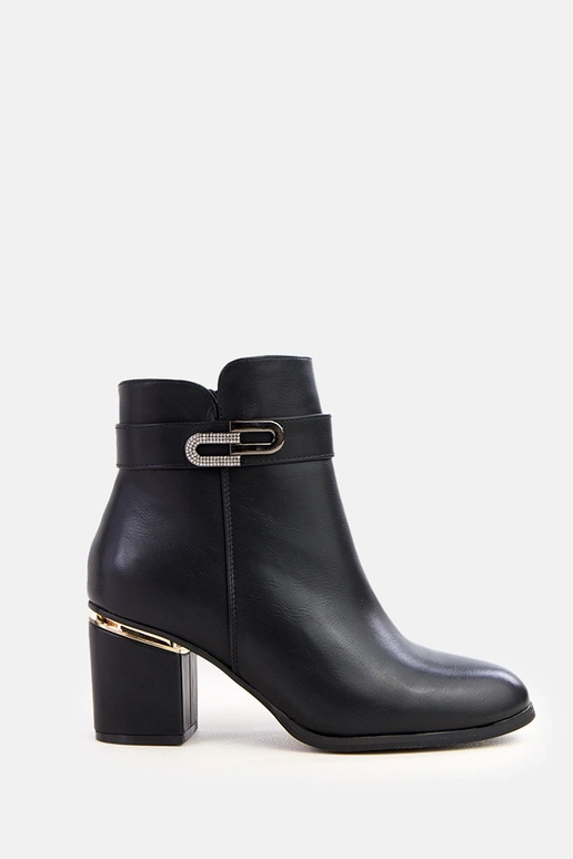 Juodi aukštakulniai aulinukai su...