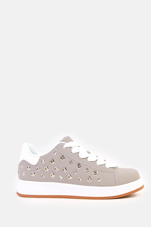 Pilki sportiniai bateliai ant...