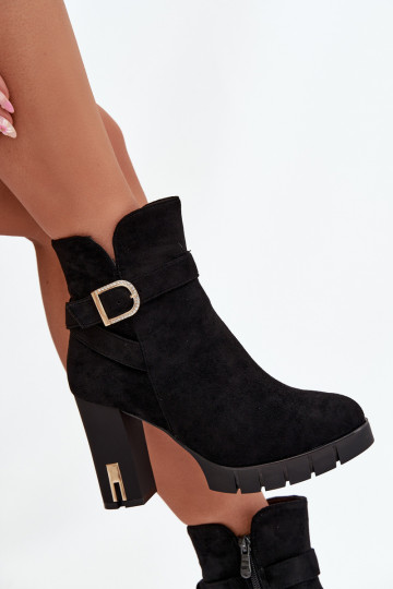 pašiltinti Moteriški aulinukai su sagtimis juodos spalvos Nolivira