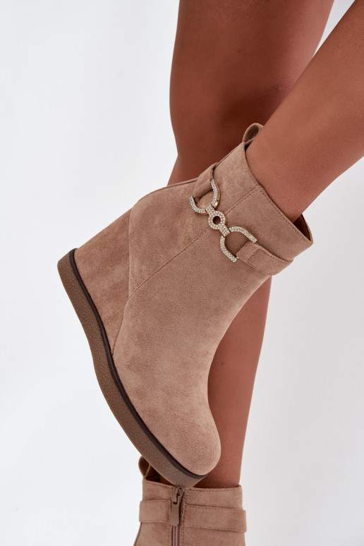 Moteriški aulinukai Ant platformos Su puošniais Detalem smėlio spalvos Tai turirivana