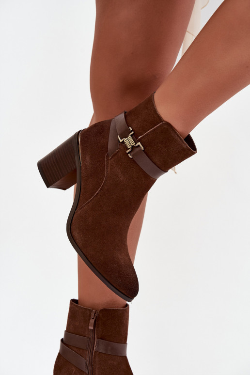 Moteriški aulinukaisuĮjungtaturalnego iš zomšosu su kulniukais pašiltinti Sergio Leone BT25384-S rudos spalvos