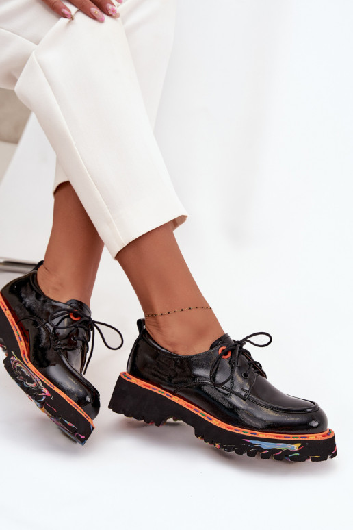 Oda batai Moteriškas su lako efektu Artiker 57C0176 juodos spalvos