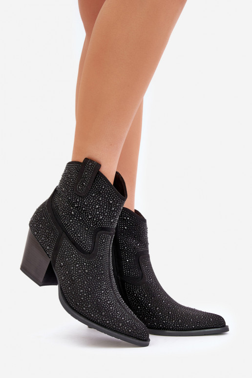 Dekoruotos kaubojiško stiliaus aulinukai su kulniukaissuNoskami smailiomis nosytėmis S.Barski HY42-121 juodos spalvos