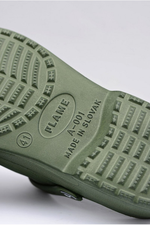 Vyriškos šlepetės basutės sodui ir baseinui, žalios spalvos Vyriškos šlepetės basutės sodui ir baseinui, žalios spalvos