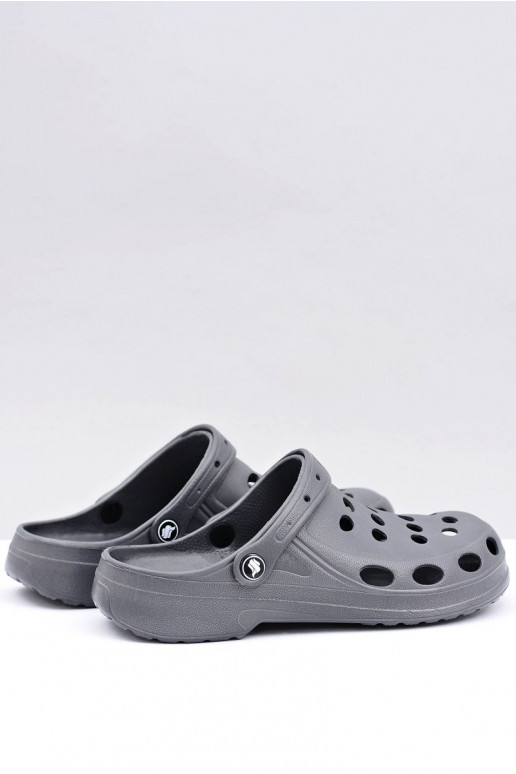 Vyriškos šlepetės basutės sodui ir baseinui, pilkos spalvos Vyriškos šlepetės basutės sodui ir baseinui, pilkos spalvos