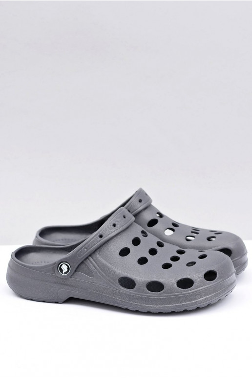 Vyriškos šlepetės basutės sodui ir baseinui, pilkos spalvos Vyriškos šlepetės basutės sodui ir baseinui, pilkos spalvos