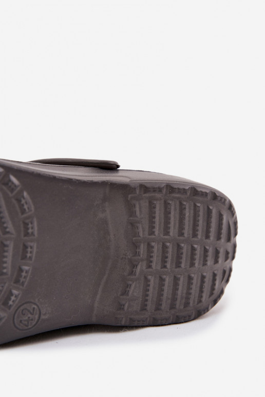 Vyriškos šlepetės basutės sodui ir baseinui, pilkos spalvos Vyriškos šlepetės basutės sodui ir baseinui, pilkos spalvos