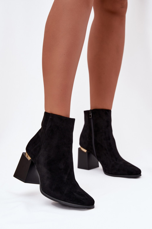 Pašiltinti moteriški aulinukai iš eko zomšos juodos spalvos Brivelle