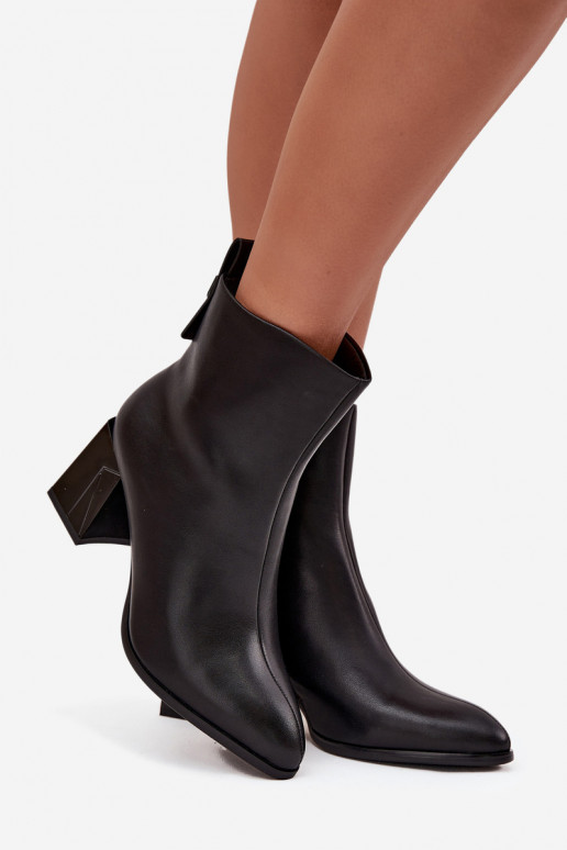 pašiltinti Aulinukai su kulniukaissuĮjungtaturalnej Skóry Vinceza 66812 juodos spalvos