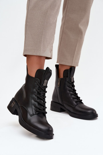 Oda Moteriški aulinukai Ant žemo kulno Vinceza 66818 juodos spalvos