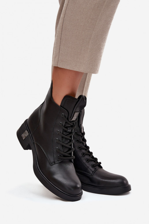 Oda Moteriški aulinukai Ant žemo kulno Vinceza 66818 juodos spalvos