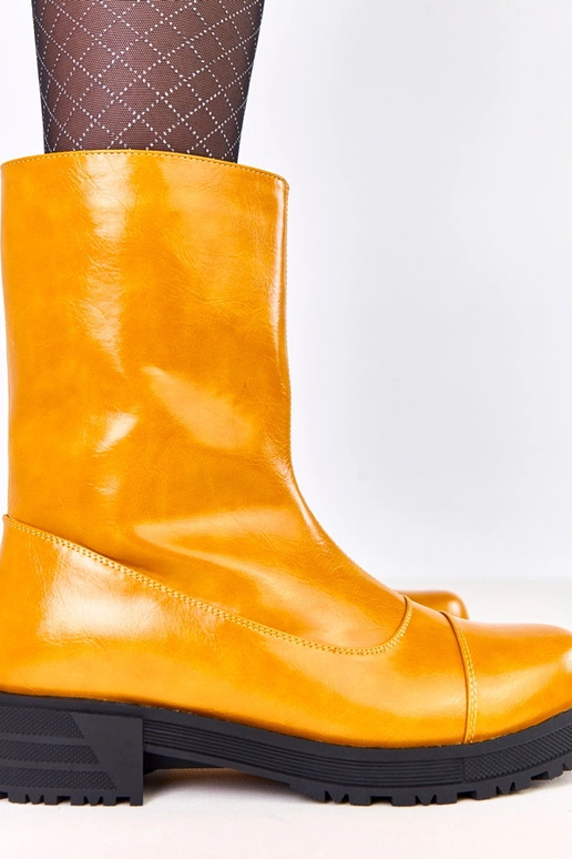 Oranžiniai moteriški aulinukai ant...