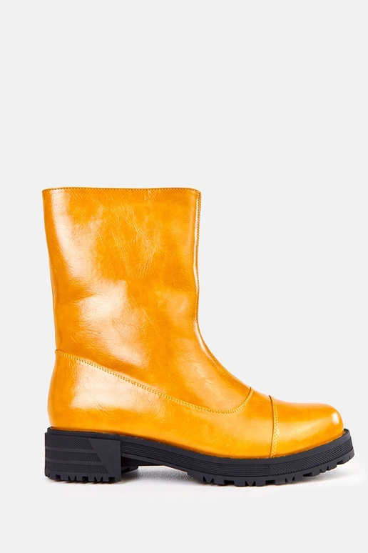 Oranžiniai moteriški aulinukai ant...