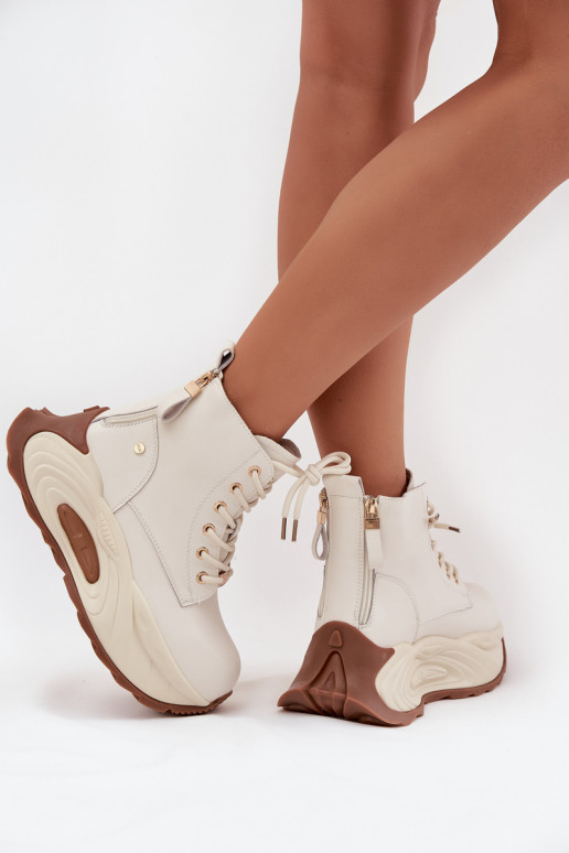 Oda pašiltinti Moteriški aulinukai su platforma GOE SS2N4300 dramblio kaulo spalvos