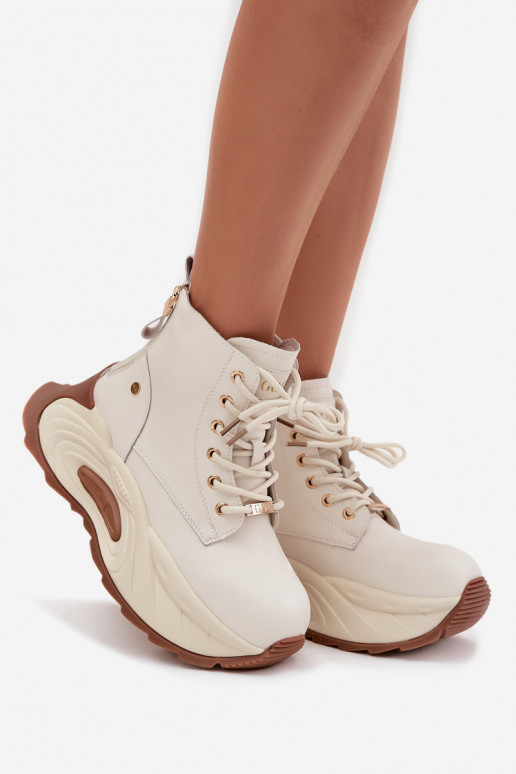 Oda pašiltinti Moteriški aulinukai su platforma GOE SS2N4300 dramblio kaulo spalvos