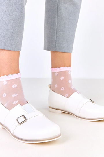 Balti moteriški pusauliniai...