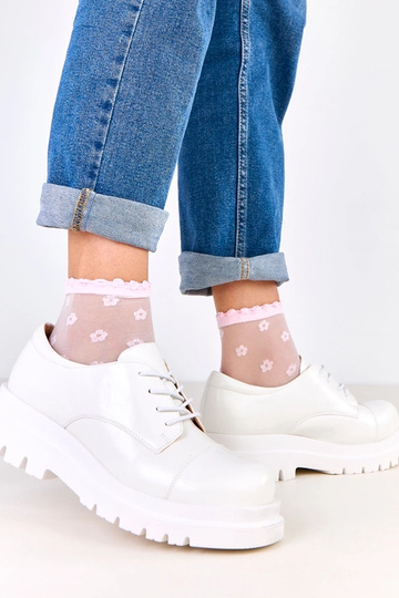 Balti pusauliniai ant... 2