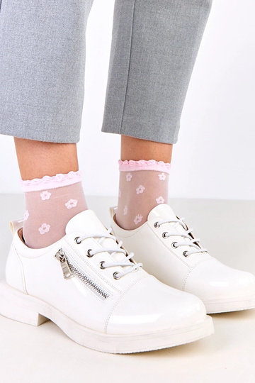 Balti lakuoti moteriški... 2