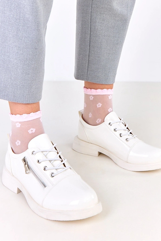 Balti lakuoti moteriški pusauliniai,...