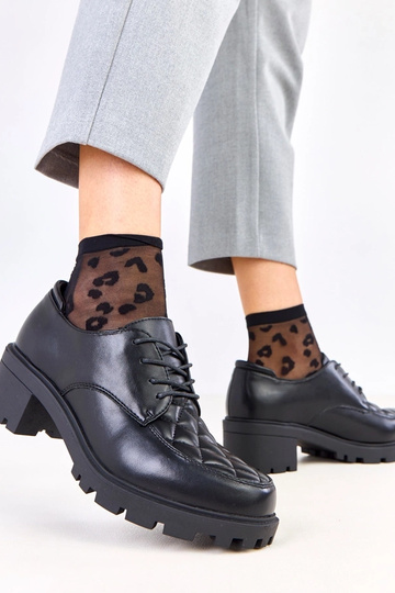 Juodi pusbačiai su... 2