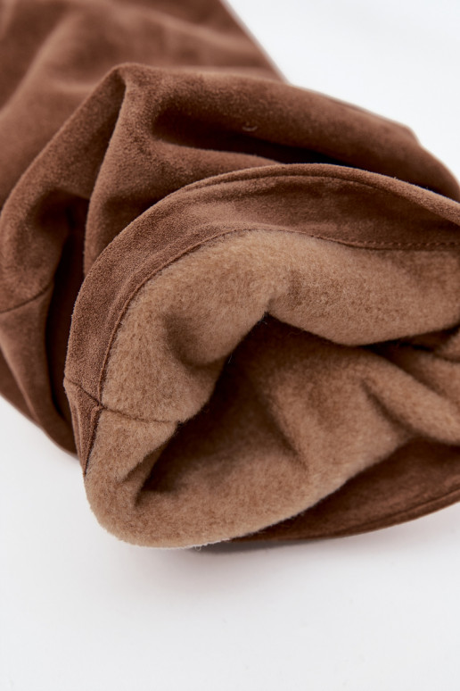 Susiraukšlėjęs ilgaauliai bataisuĮjungtaturalnego iš zomšosu su kulniukais pašiltinti Zazoo 4228 rudos spalvos