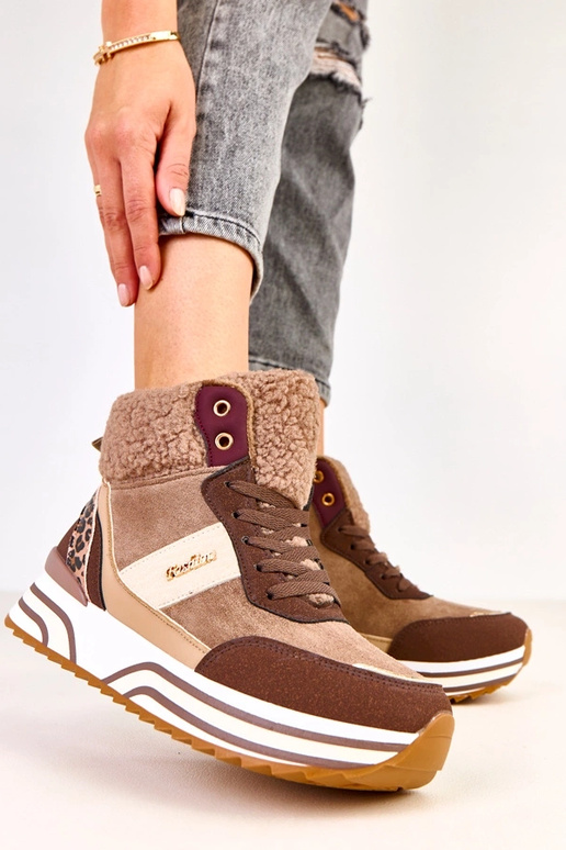 Rudi aukšti šilti sportiniai bateliai...