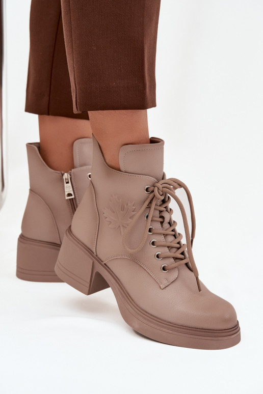 Moteriški natūralios odos aulinukai su kločkėmis, pašiltinti, Vinceza 39950 smėlio spalvos