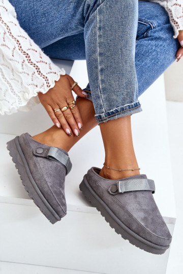 Moteriškas Šlepetės pašiltinti su kailiuku viduje su platforma pilkos spalvos Azida