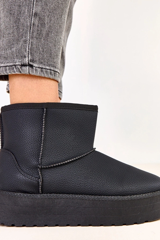 Juodi žemi sniego batai su platforma...