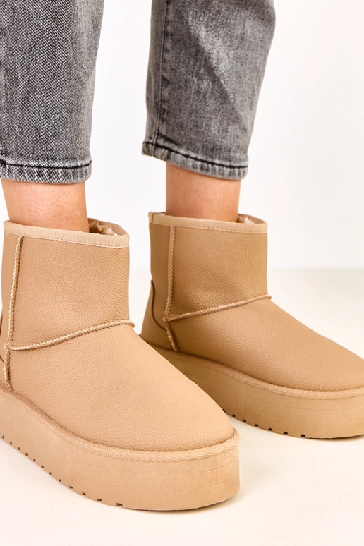 Rudi žemi sniego batai su platforma...