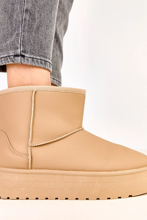 Rudi žemi sniego batai su platforma...