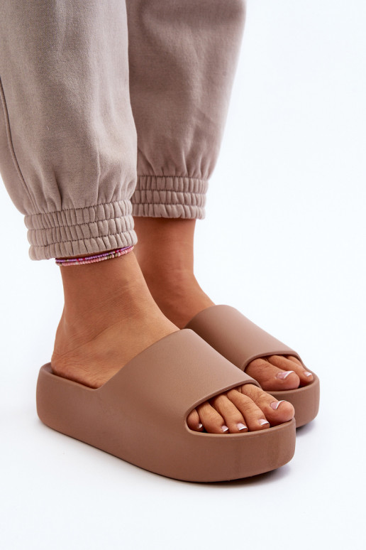 Moteriškas Šlepetės Ant storo pado rudos spalvos Oreithano