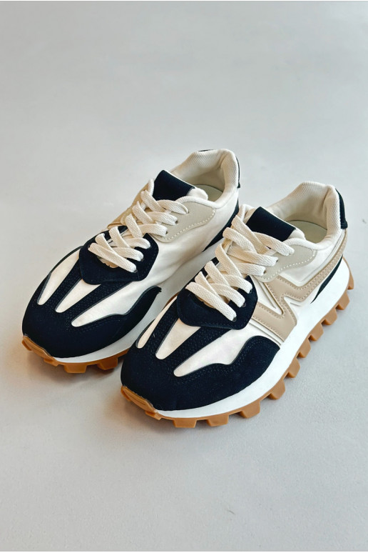 Sneakers modelio batai sportiniai bateliai Moteriškas juodos spalvos Kalelia