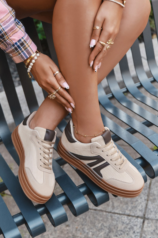 Moteriški velvetiniai sportinio stiliaus batai su platforma, smėlio spalvos Corynelle