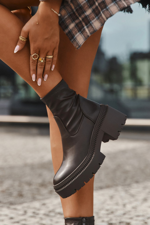 Moteriški aulinukai ant masyvių kulnų ir platformos iš eko odos rudos spalvos Elvianne