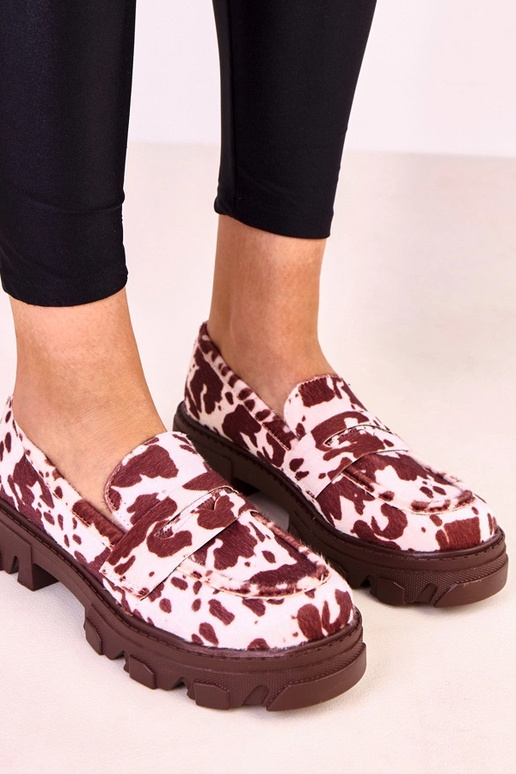 Rudi moteriški mokasinai su karvės...