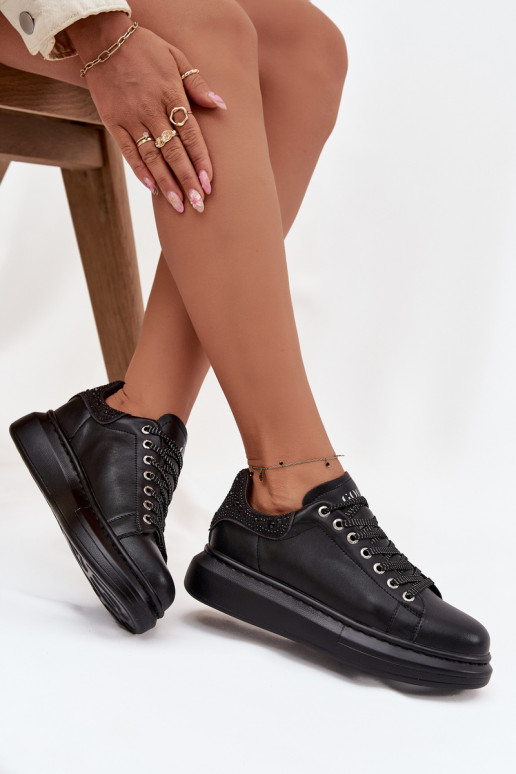 Moteriški sportiniai bateliai iš natūralios odos GOE OO2N4004 juodos spalvos