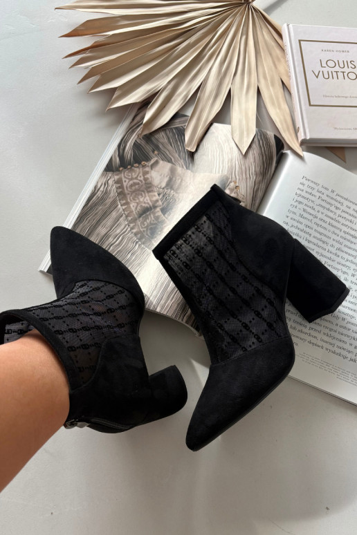 Moteriški aulinukai su tinkleliu D&A LZ52-944 juodos spalvos