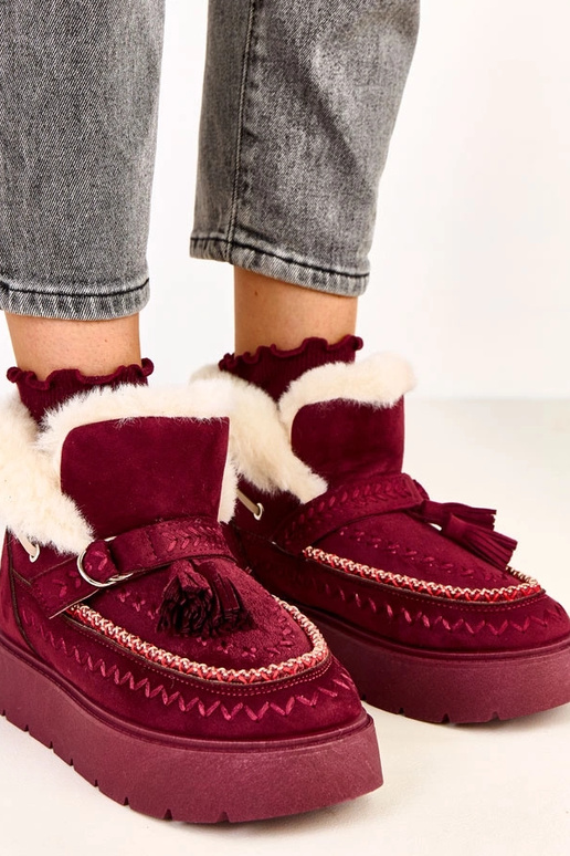 Bordo sniego batai platformoje su...