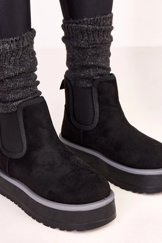 Juodi žemi snieguoti batai su...