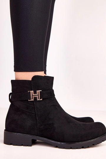 Juodi moteriški aulinukai... 2