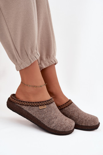 Šlepetės MoteriškassuHaftem Inblu NL000009 smėlio spalvos