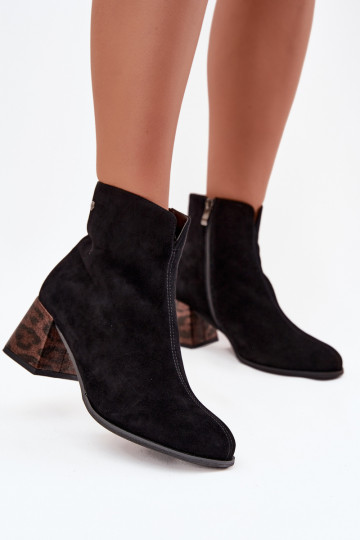 Oda iš zomšos Moteriški aulinukai Tai turiciejka K7202-01 juodos spalvos 2