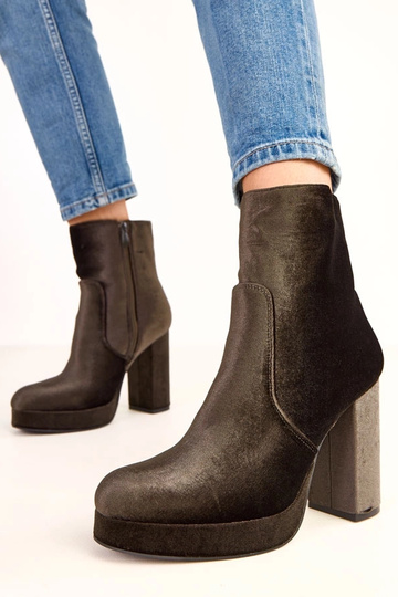 Žali žvilgantys aulinukai... 2