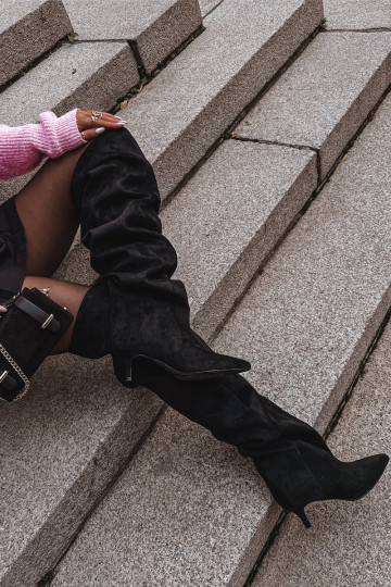 Įsispiriami moteriški ilgaauliai batai su plonais kulniukais juodos spalvos Ysolienne 2