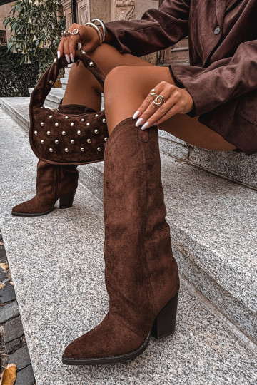 pašiltinti ilgaauliai batai kaubojiško stiliaus su kulniukaissuiš eko zomšosu CzekoladoĮe Tai turivine